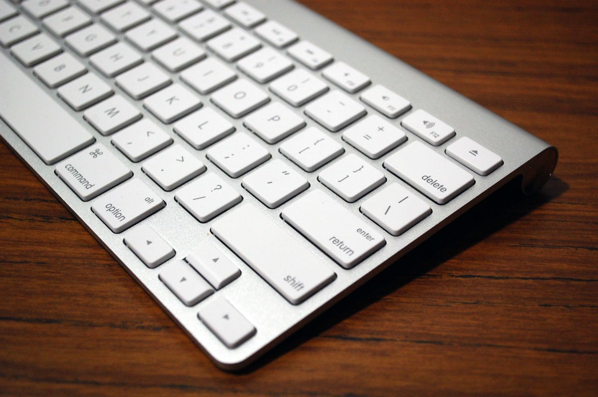 Apple keyboard