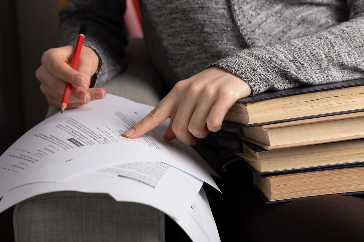 citations and expert quotes